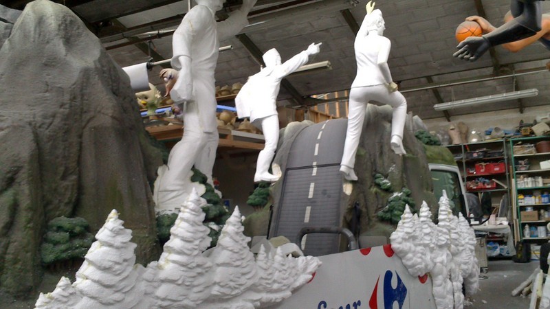 sculpture sur chars tour de france (zigzag prod) juin 2013